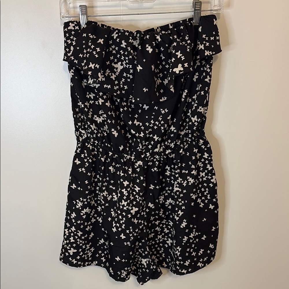 Black and White Floral Romper W Ruffle